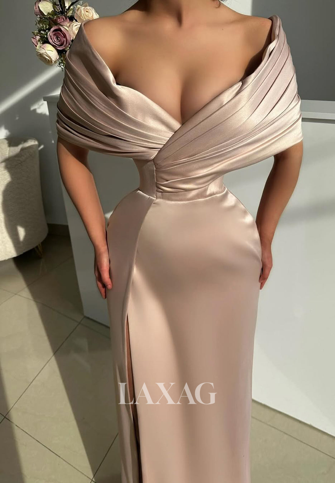 V-Neck Sleeveless Formal Gowns Pleated Floor-Length Mermaid Prom Dress with High Slit