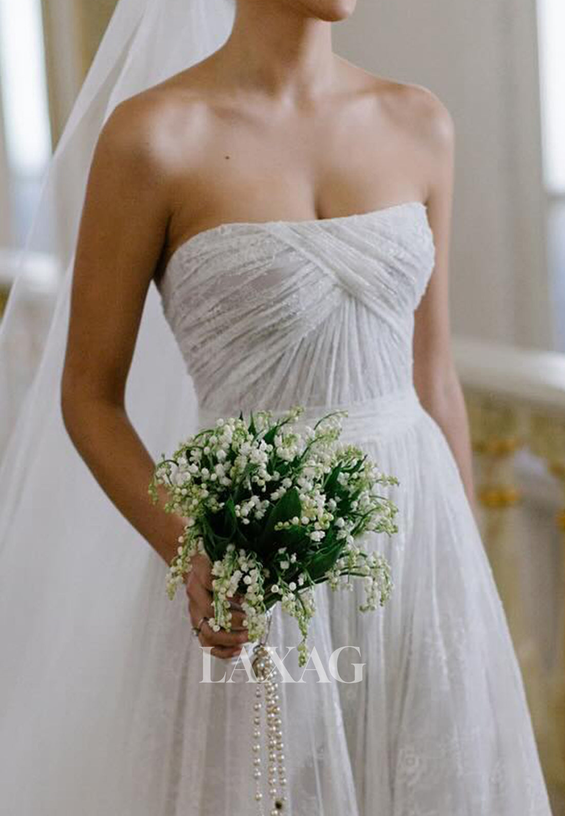 Tube Top Sleeveless A-Line Wedding Dress Off-Shoulder Allover Lace Pleated Bride Gowns