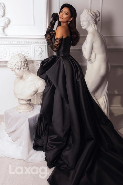 21793 - Sweetheart Thigh Slit Sheath Black Satin Prom Dress With Lace Gloves