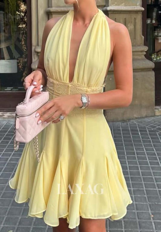 Halter Deep V-Neck Off-Shoulder Sleeveless Pleated Chiffon Short A-Line Party Homecoming Dress