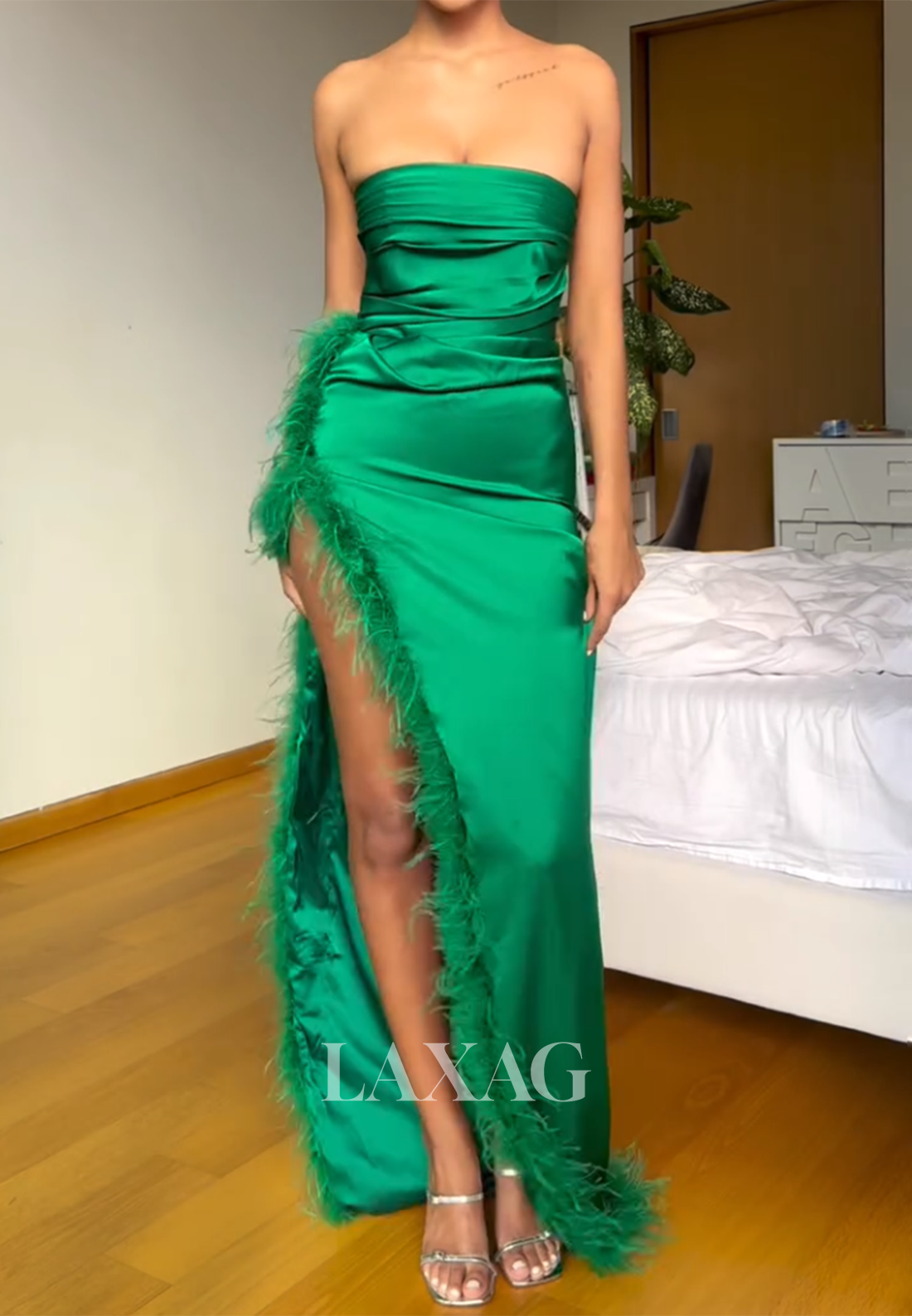 Tube Top Feathered Pleated Satin Mermaid Prom Dress Off-Shoulder Sleeveless High Slit Party Gowns