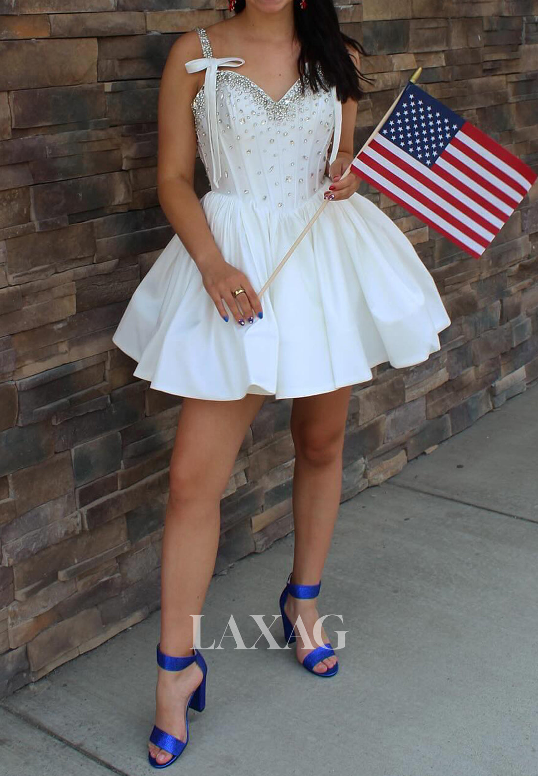 V-Neck Spaghetti Straps Sleeveless Rhinestone Pleated Satin A-Line Party Homecoming Dress