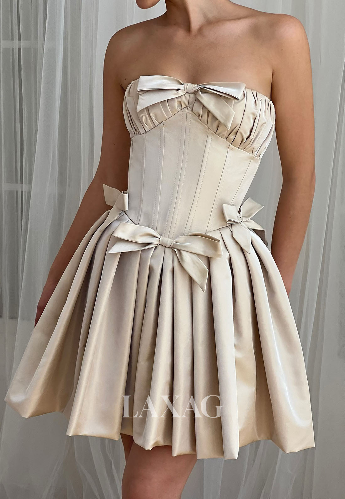 Tube Top Off-Shoulder Sleeveless Pleated Satin A-Line Party Homecoming Dress with Bows