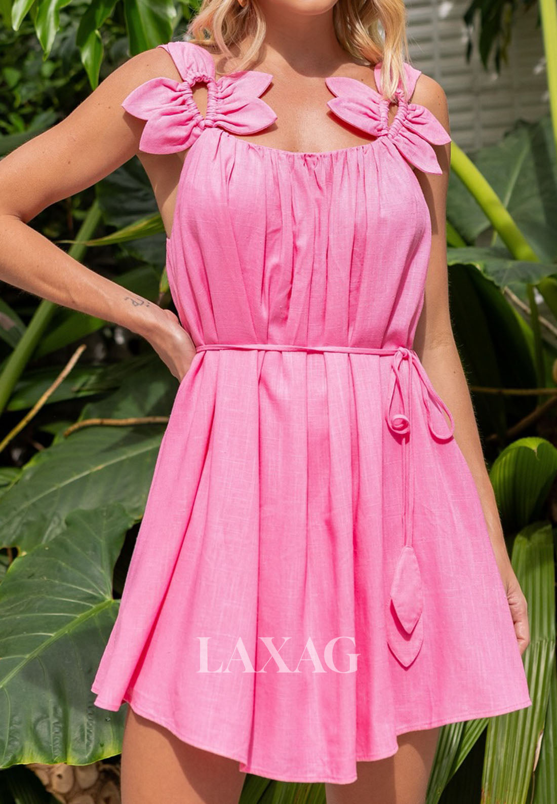 Scoop-Neck Straps Sleeveless Chiffon Pleated Simple A-Line Party Homecoming Dress