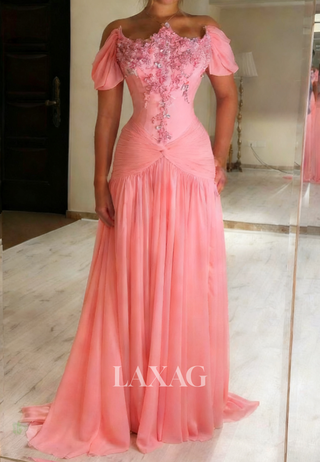 Sweetheart Pleated Chiffon Fitted Prom Dress Floral Embellished Sequined Applique Party Gowns