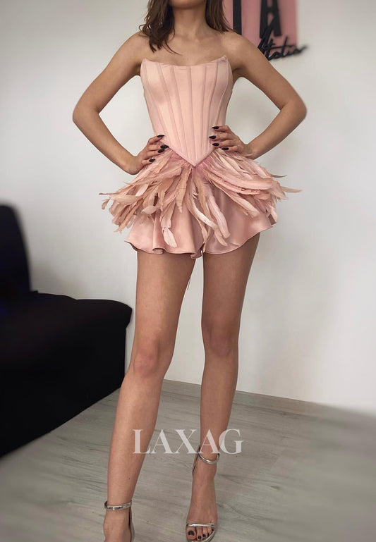 Scoop-Neck Off-Shoulder Sleeveless Feathered Pleated Satin A-Line Party Homecoming Dress