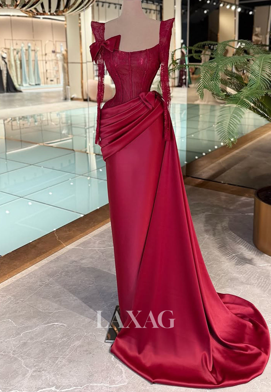 Scoop-Neck Long-Sleeves Mermaid Evening Dress Pleated Lace&Satin Formal Gowns with Bows