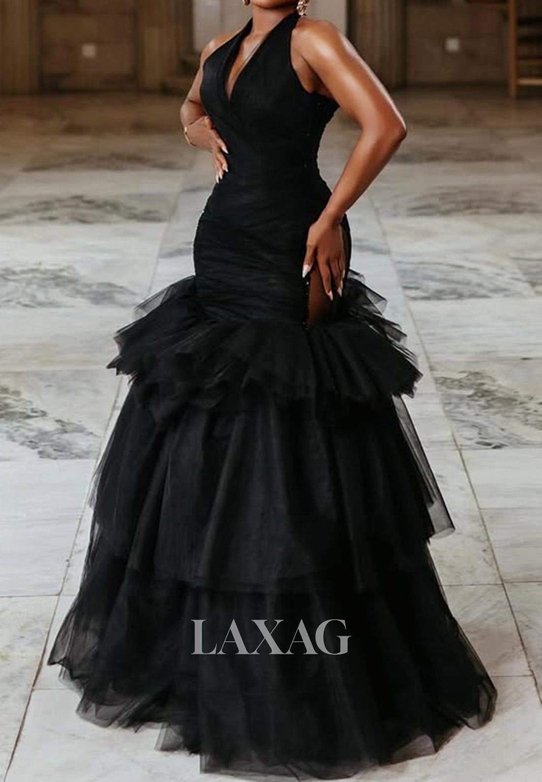 Halter V-Neck Off-Shoulder Sleeveless Tulle Pleated Tiered Trumpet Mermaid Evening Dress