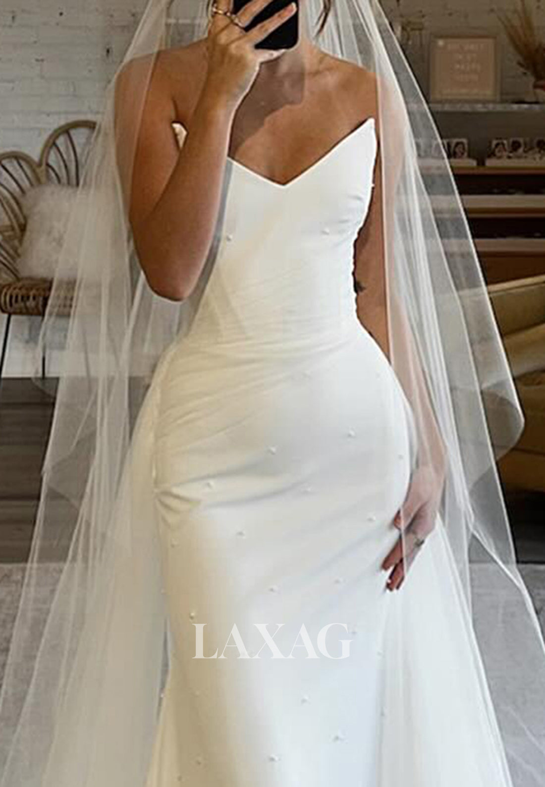 V-Neck Off-Shoulder Sleeveless Bride Gowns Beaded Satin Mermaid Wedding Dress with Tulle Train