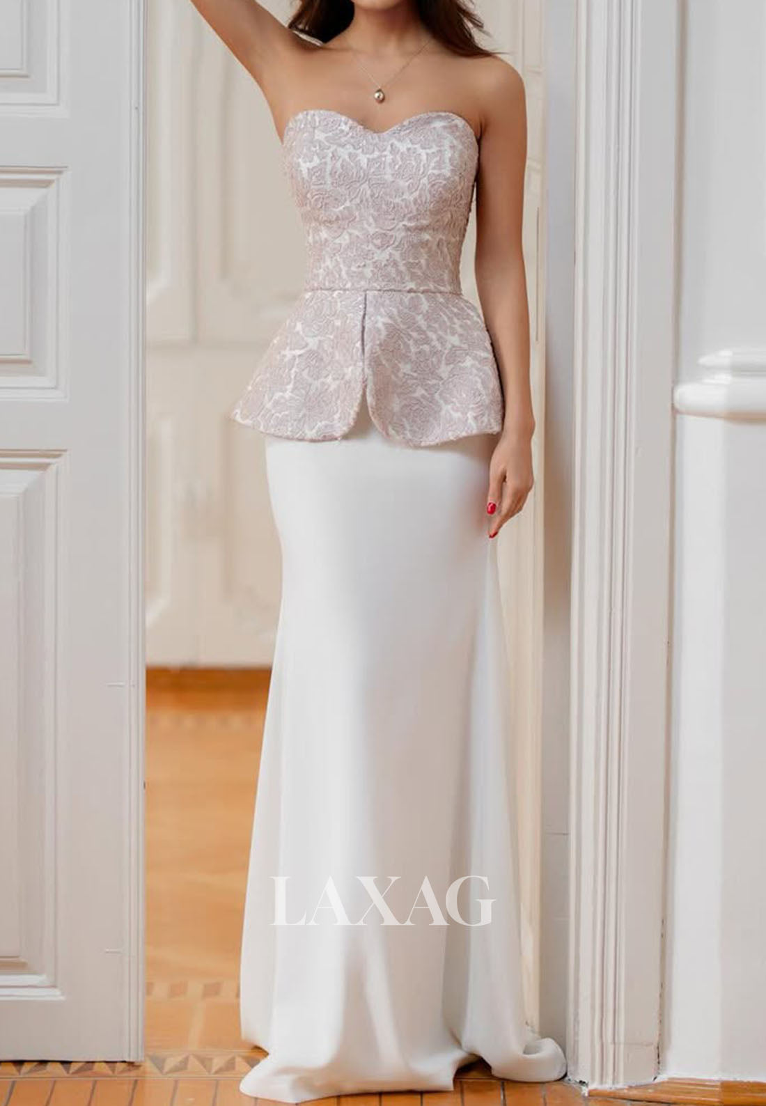 Sweetheart Off-Shoulder Satin Mermaid Prom Dress Sleeveless Applique Floor-Length Evening Gowns