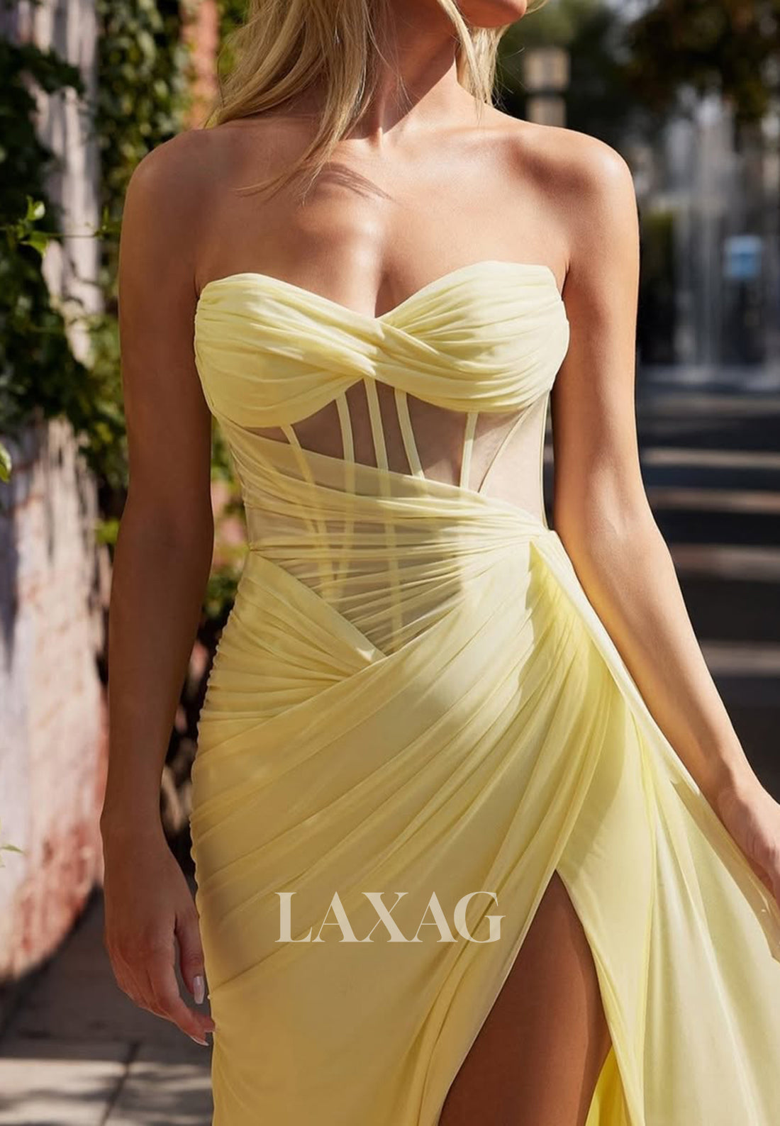 Off-Shoulder Sweetheart Sleeveless Sheer Pleated Tulle High Slit Mermaid Prom Dress