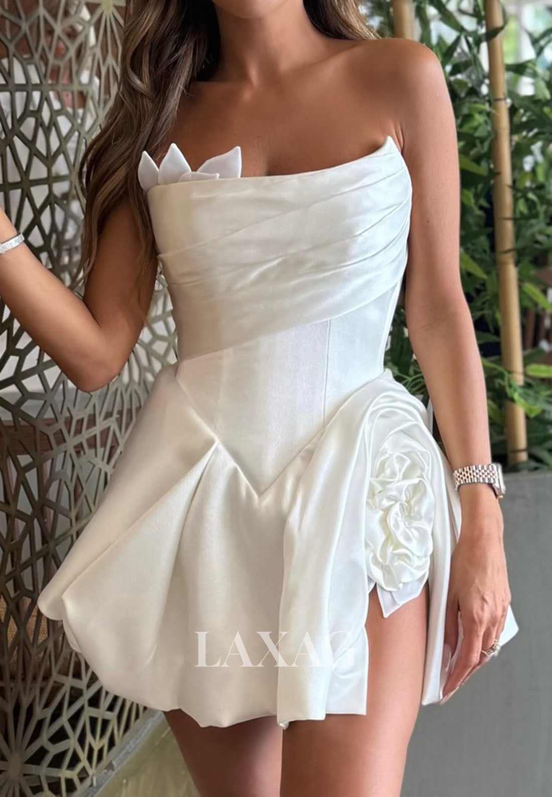 Bateau-Neck Off-Shoulder Sleeveless Pleated Satin Short A-Line Party Homecoming Dress