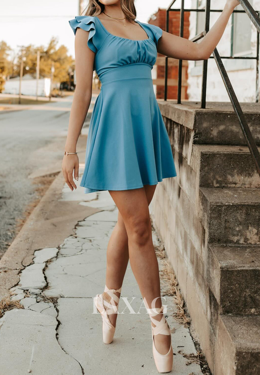 Scoop-Neck Cap-Sleeves Pleated Chiffon Short A-Line Party Homecoming Dress