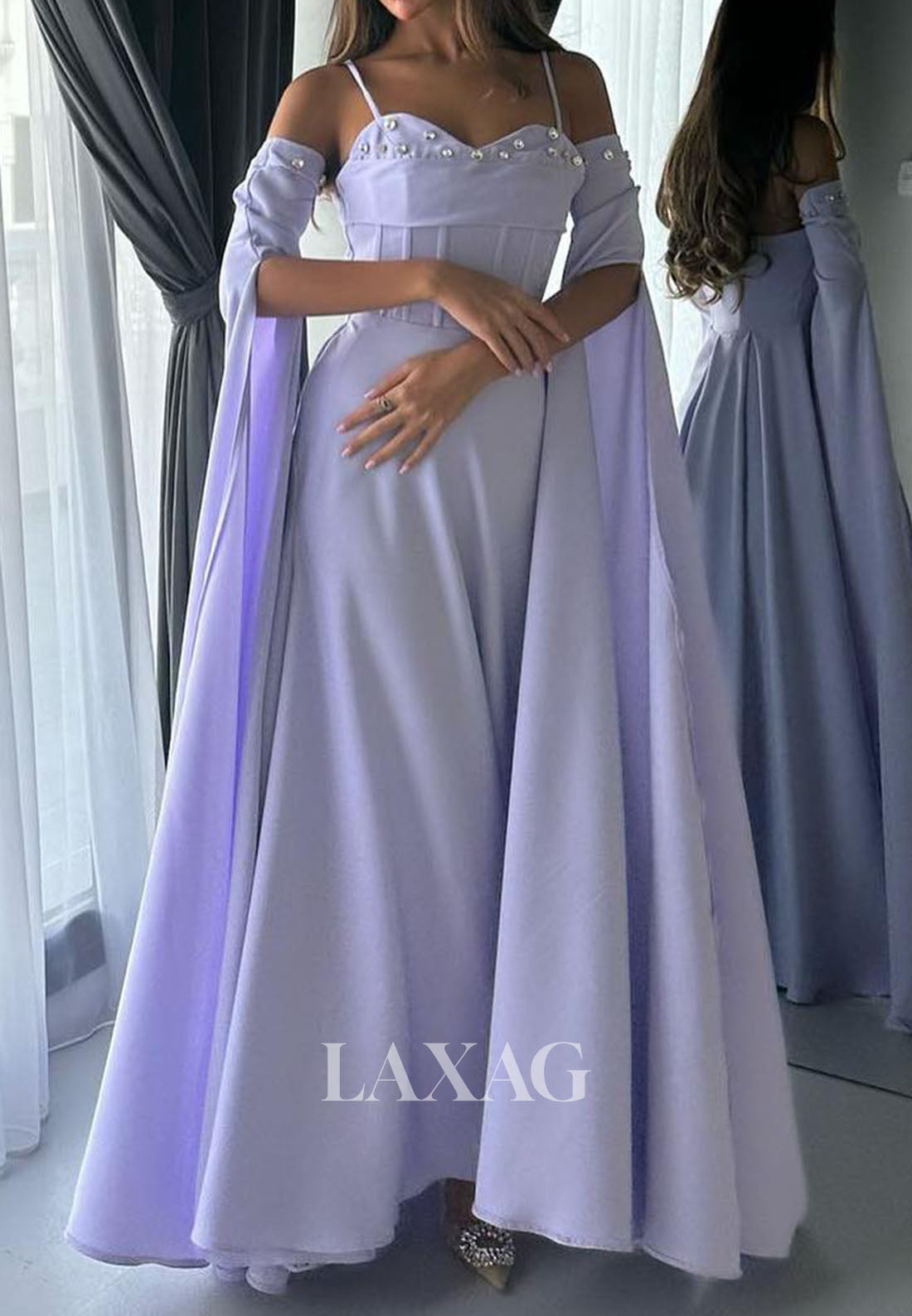 Spaghetti Straps Floor-Length Formal Gowns Sweetheart Rhinestone Pleated Satin Evening Dress