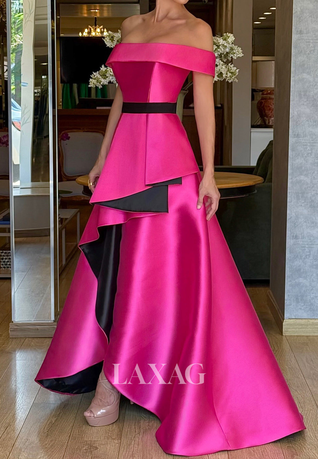 Bateau-Neck Sleeveless Two Tone Satin Pleated Floor-Length A-Line Evening Dress with Slit