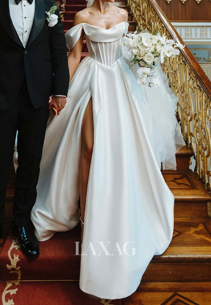 A-Line Simple Scoop-Neck Off-Shoulder Sleeveless Pleated Satin Wedding Dress with High Slit