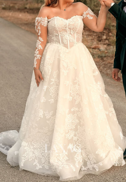 Sweetheart Allover Lace Sheer A-Line Wedding Dress Off-Shoulder Long-Sleeves Bride Gowns