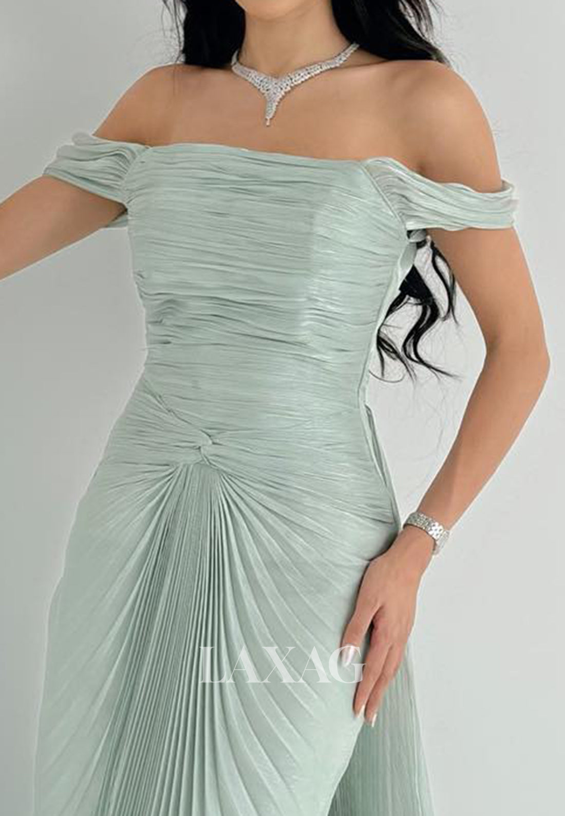 Bateau-Neck Off-Shoulder Sleeveless Mermaid Evening Dress Pleated Chiffon Formal Gowns