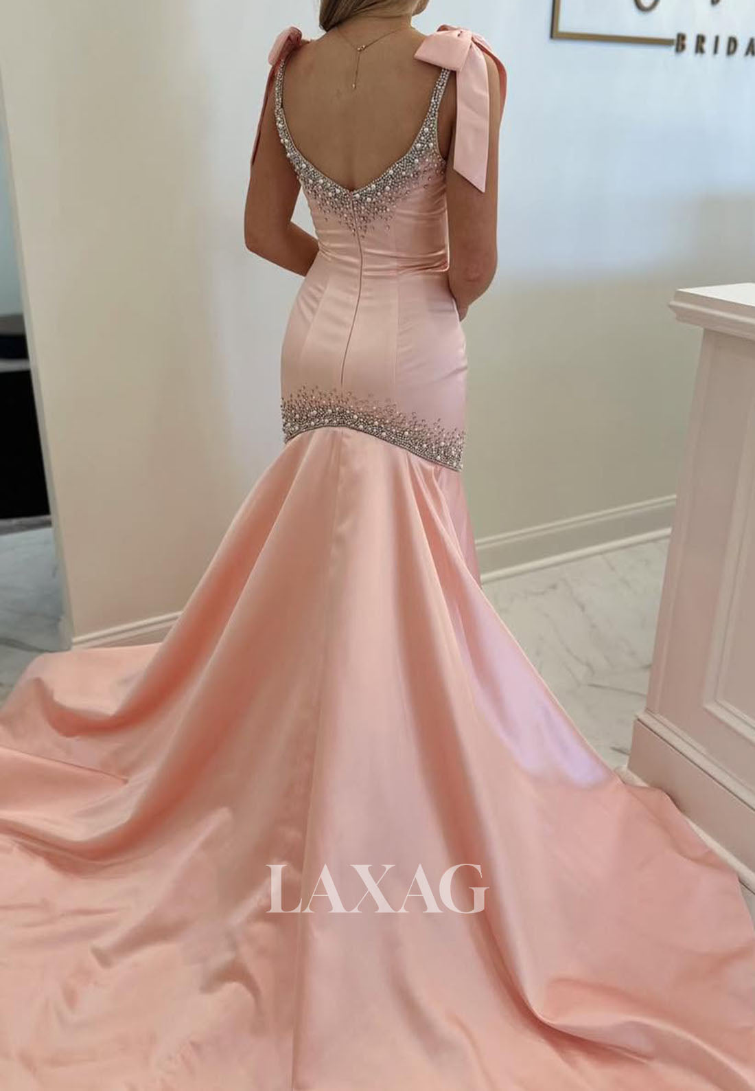 Scoop-Neck Spaghetti Straps Beaded Mermaid Prom Dress Satin Sweep Train Party Gowns with Bows