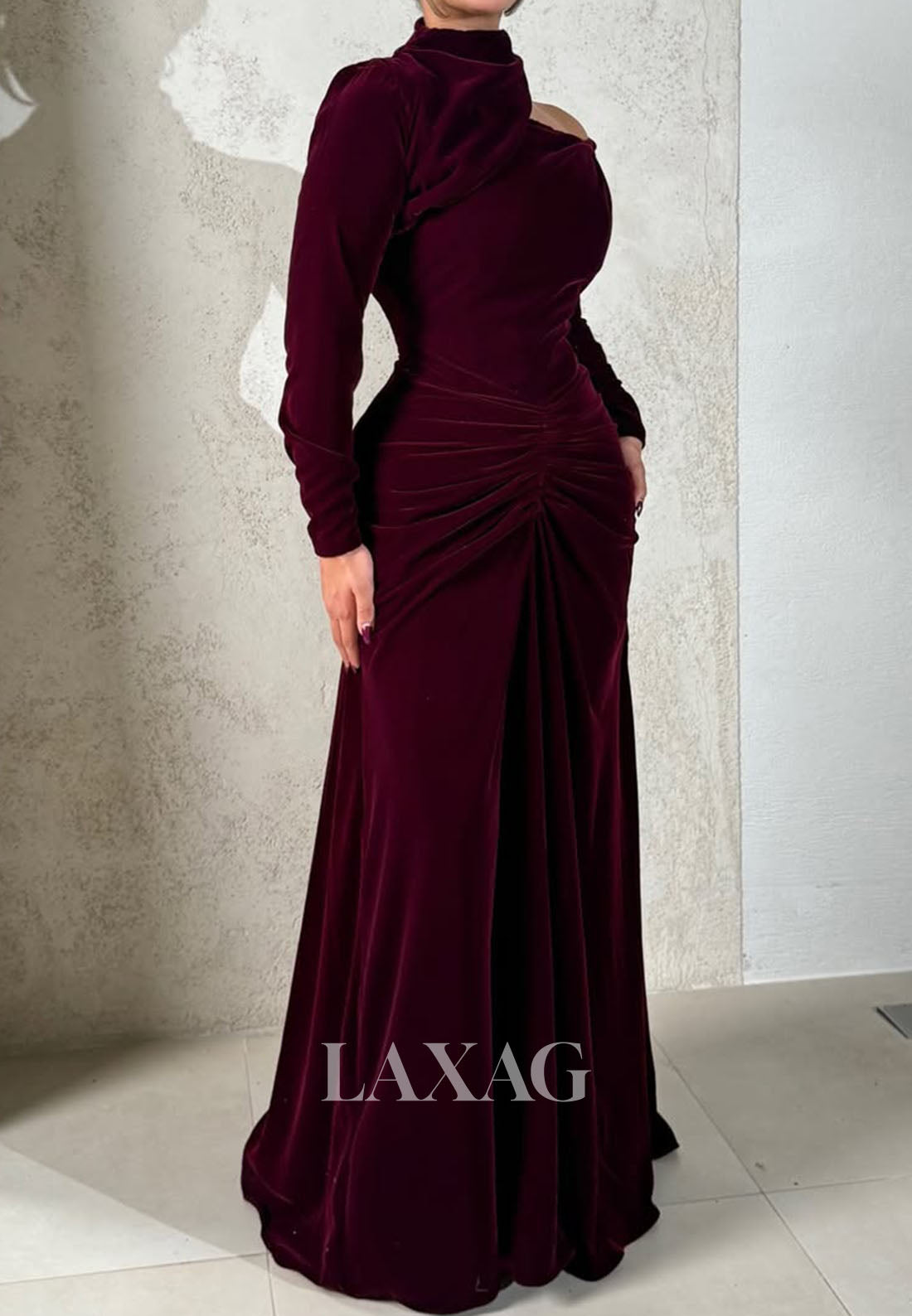 Asymmetrical-Neck Pleated Velvet Formal Gowns Long-Sleeves Floor-Length Mermaid Evening Dress