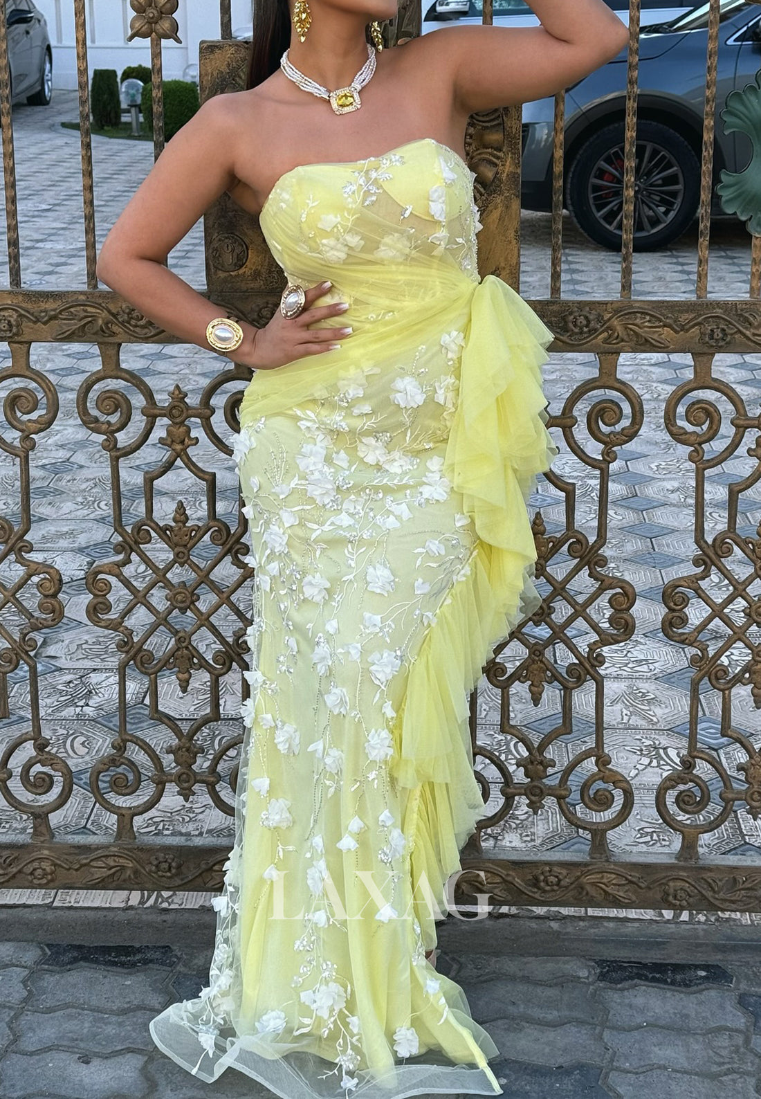 Sweetheart Off-Shoulder Sleeveless Floral Embellished Pleated Tulle Mermaid Prom Dress