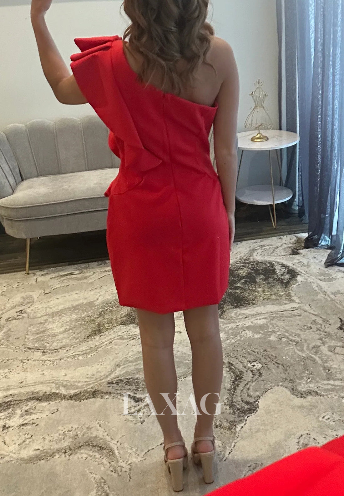 Asymmetrical-Neck Off-Shoulder Sleeveless Short Mermaid Party Homecoming Dress