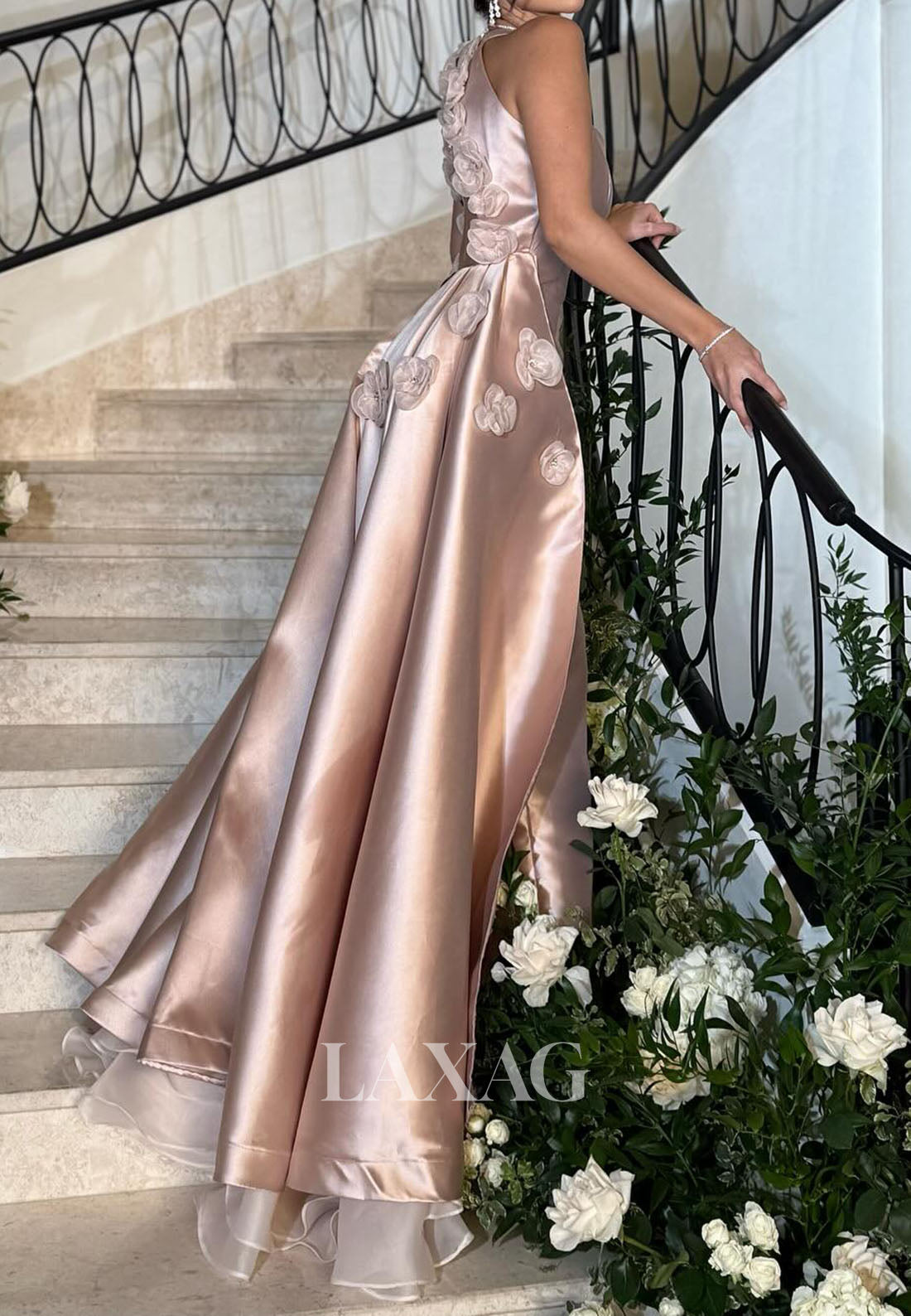 Halter-Sweetheart Sleeveless A-Line Evening Dress Floral Embellished Pleated Satin Formal Gowns