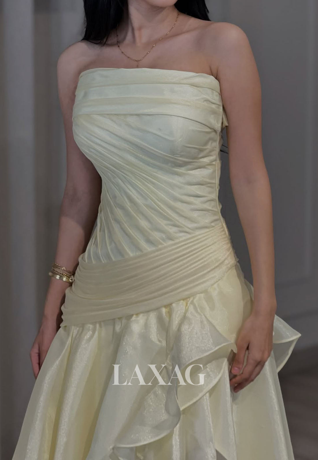 Tube Top Off-Shoulder Sleeveless Party Gowns Pleated Chiffon A-Line Prom Dress with Slit