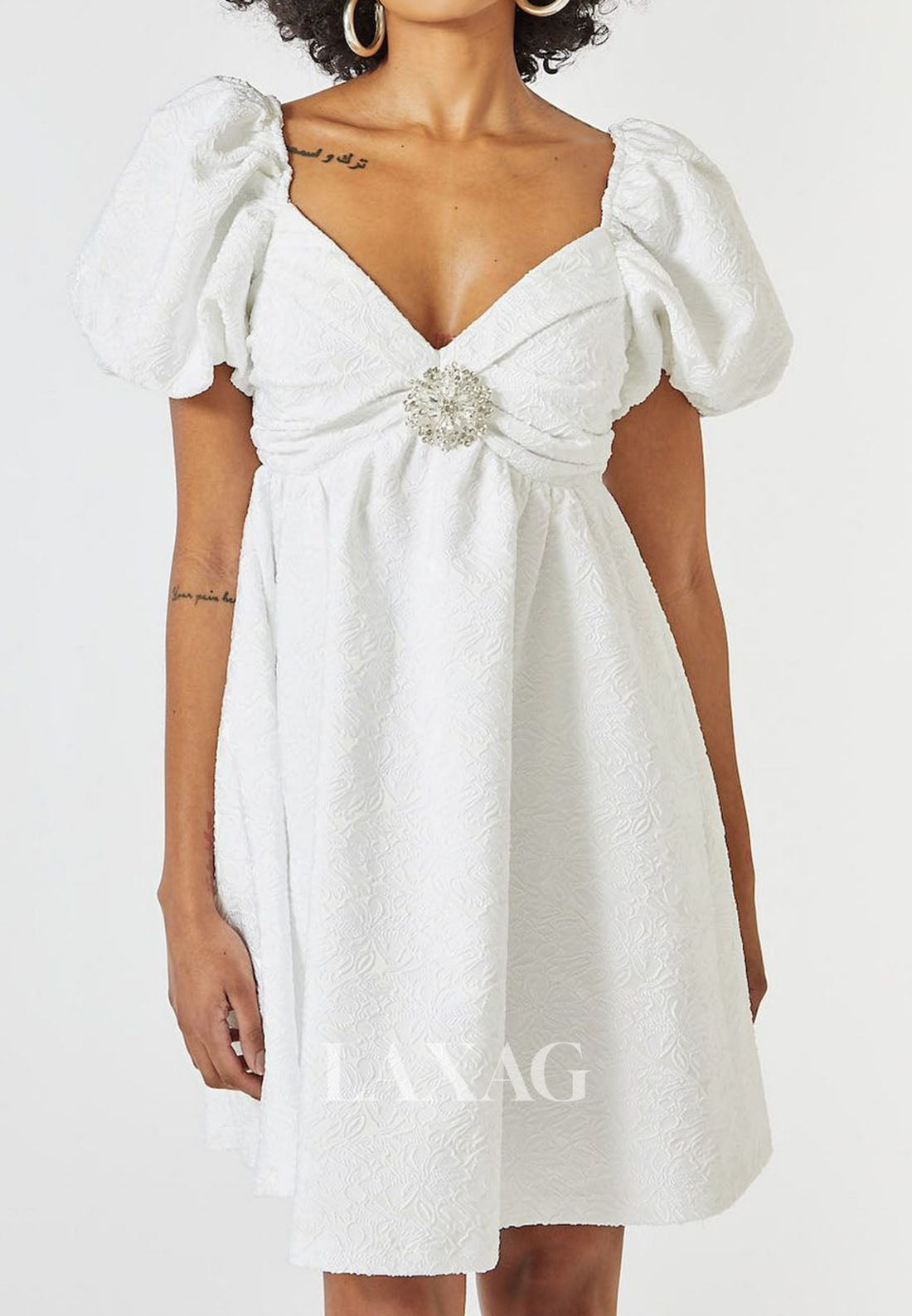 V-Neck Cap-Sleeves Beaded Applique Pleated Satin Short A-Line Party Homecoming Dress