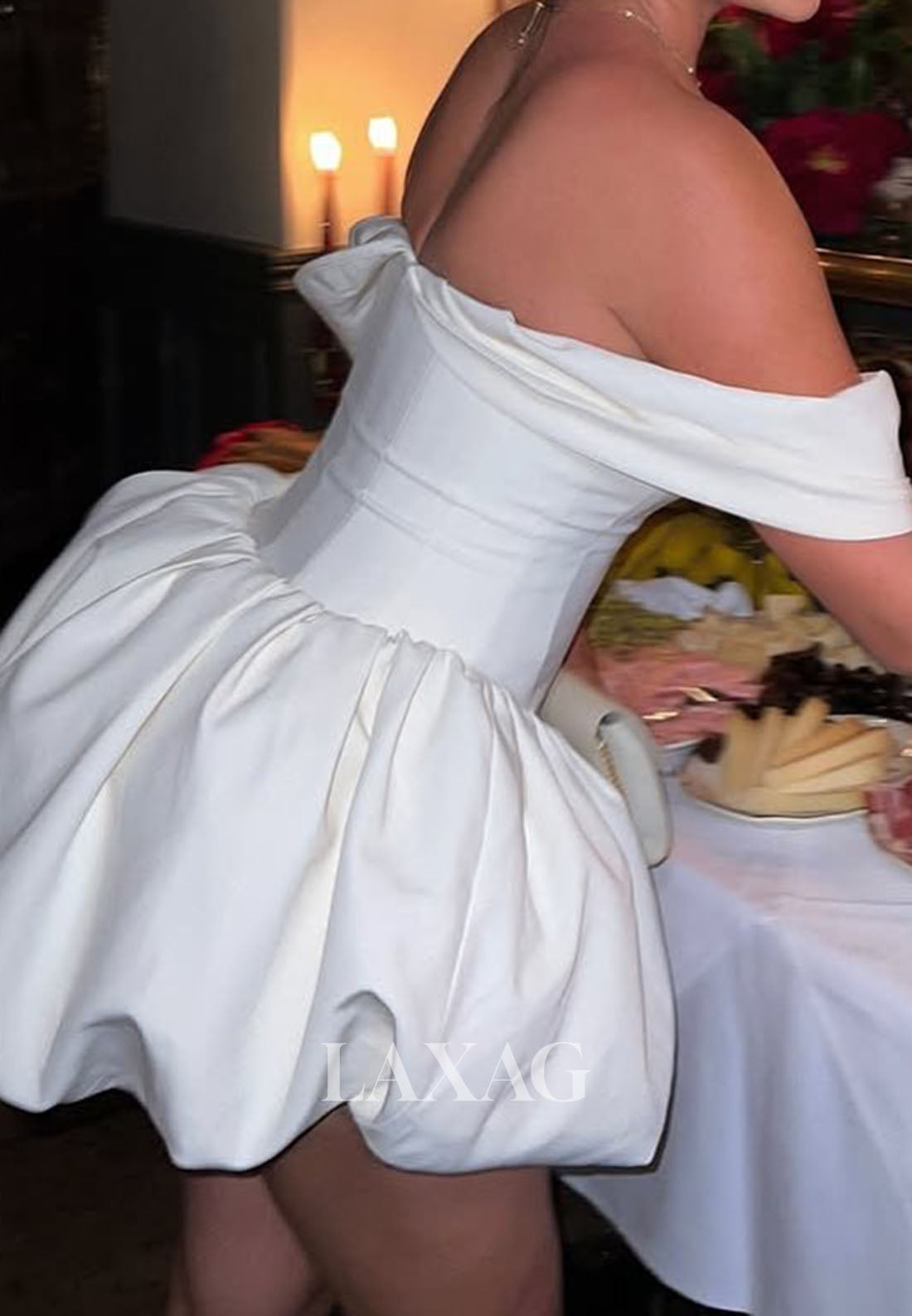 V-Neck Off-Shoulder Sleeveless Pleated Satin Short A-Line Party Homecoming Dress