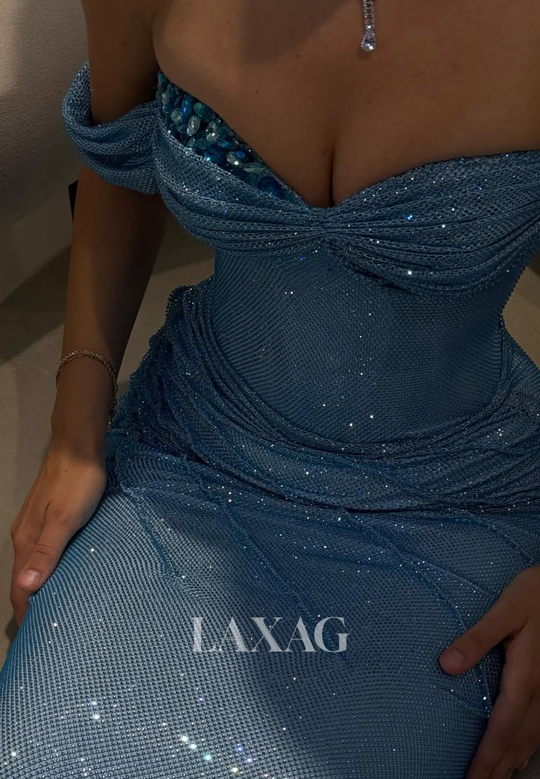 Sweetheart Floor-Length Rhinestone Party Gowns Off-Shoulder Tulle Pleated Mermaid Prom Dress