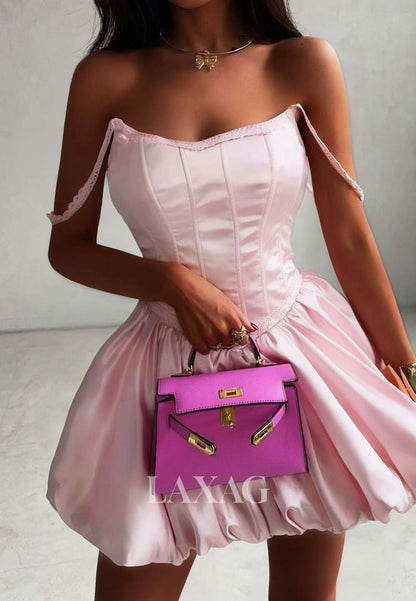 Scoop-Neck Spaghetti Straps Sleeveless Pleated Satin A-Line Party Homecoming Dress