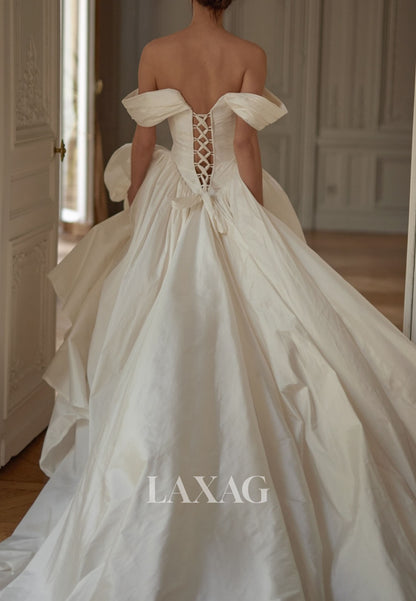 Bateau-Neck Sleeveless Pleated A-Line Wedding Dress Off-Shoulder Chiffon Bride Gowns with Train
