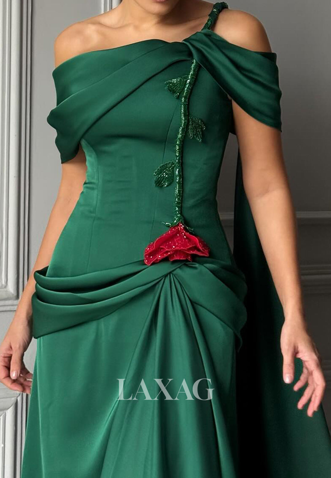 Bateau-Neck Sleeveless Sequined 3D-Floral Satin Pleated Floor-Length Mermaid Evening Dress