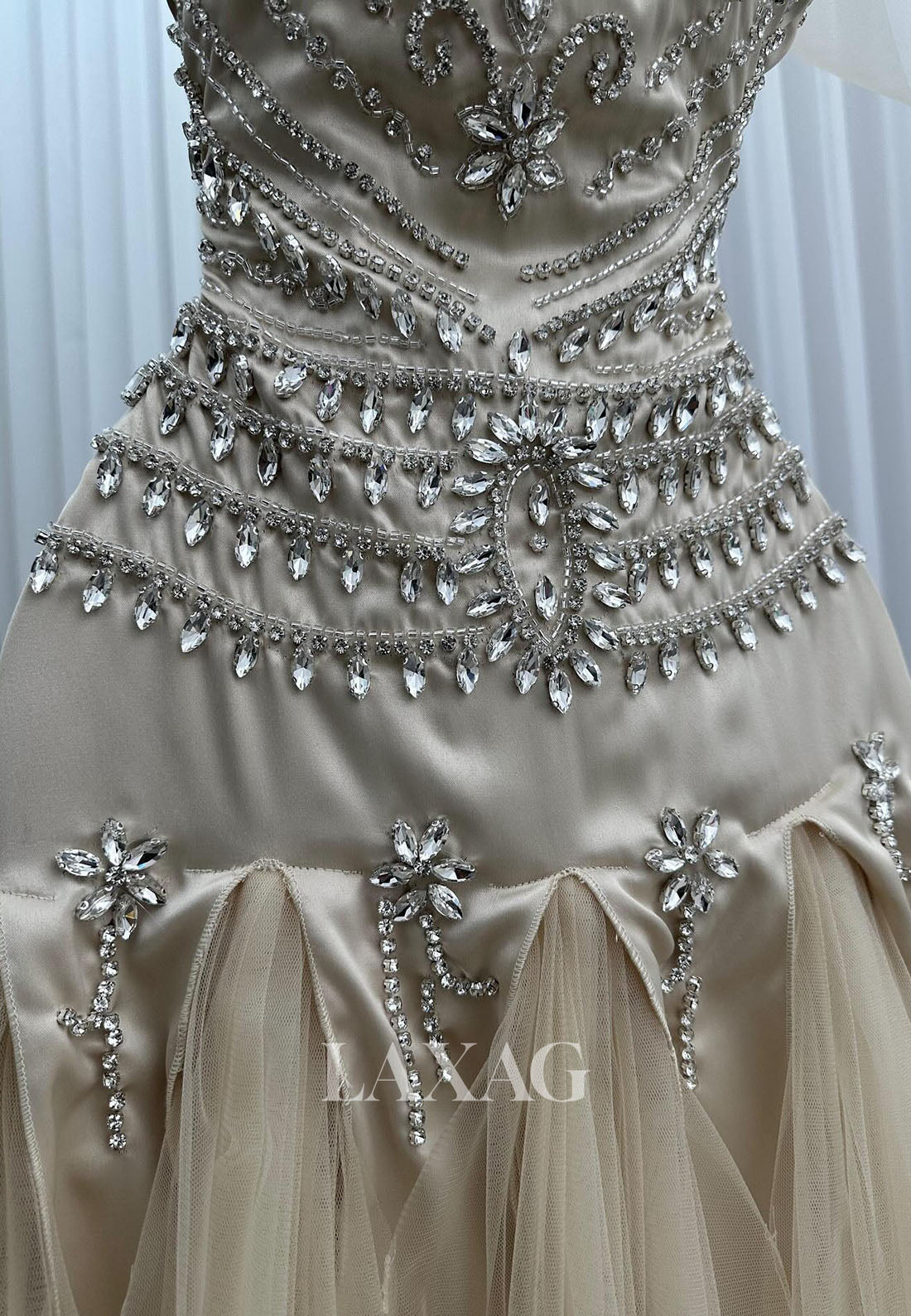 Sweetheart Sleeveless Rhinestone Beaded Pleated Satin Tulle A-Line Formal Evening Dress