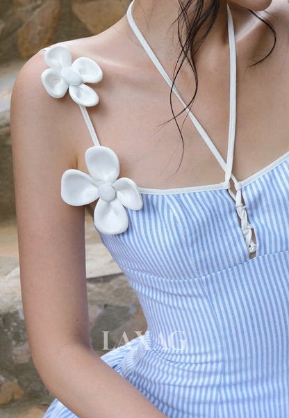 Scoop-Neck Spaghetti Straps Sleeveless Floral Embellished Pleated A-Line Homecoming Dress