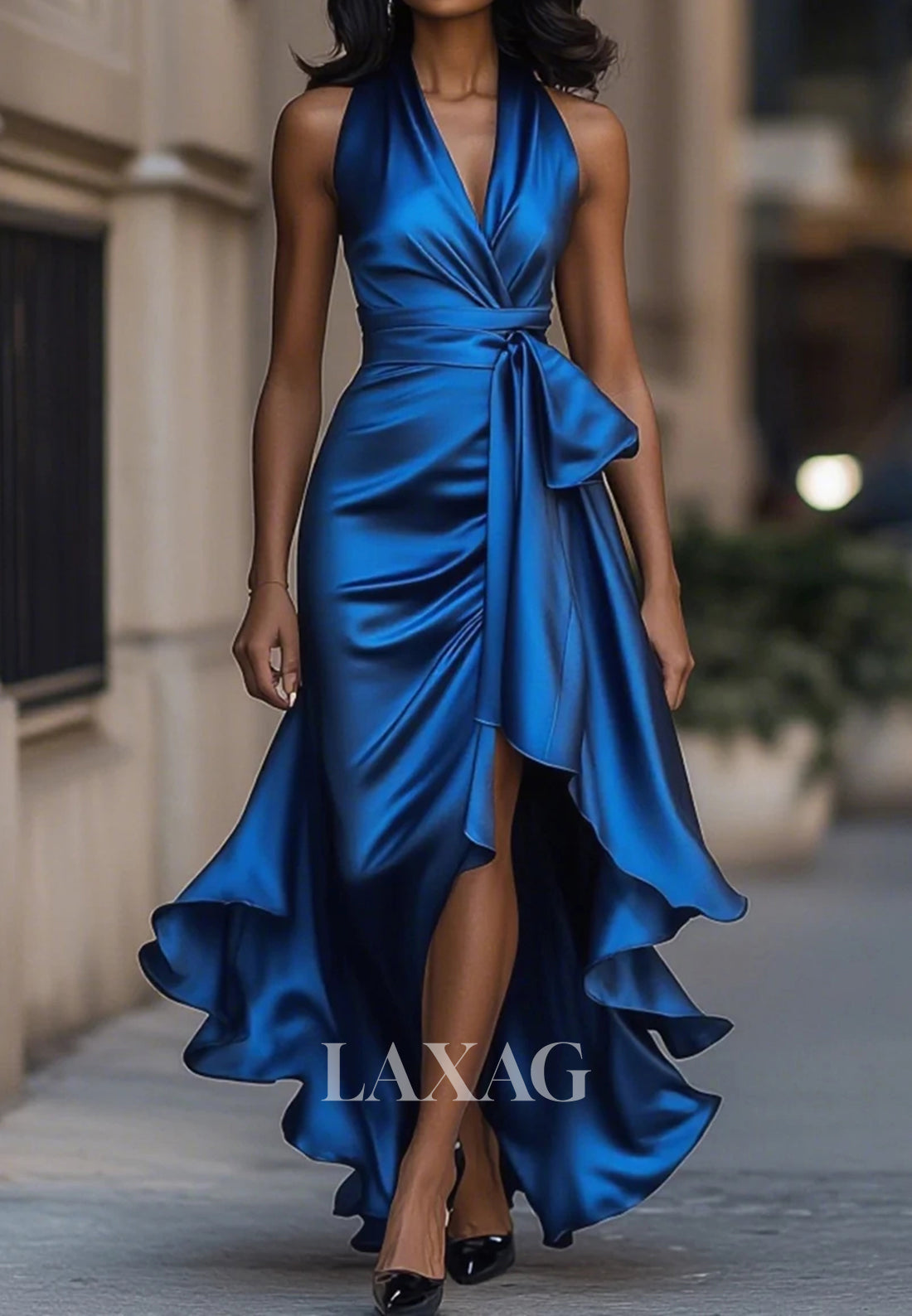 Halter V-Neck Sleeveless Mermaid Mother of Bride Dress Sleeveless High-Low Pleated Satin Formal Gowns