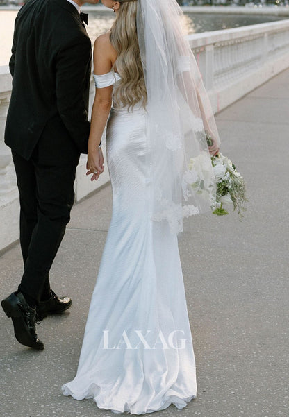 V-Neck Sleeveless Sweep Train Mermaid Wedding Dress Off-Shoulder Pleated Satin Bride Gowns