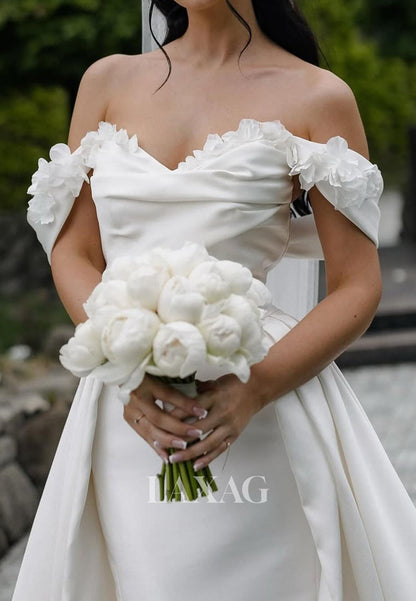 Sweetheart Sleeveless Mermaid Wedding Dress Off-Shoulder Floral Embellished Satin Bride Gowns