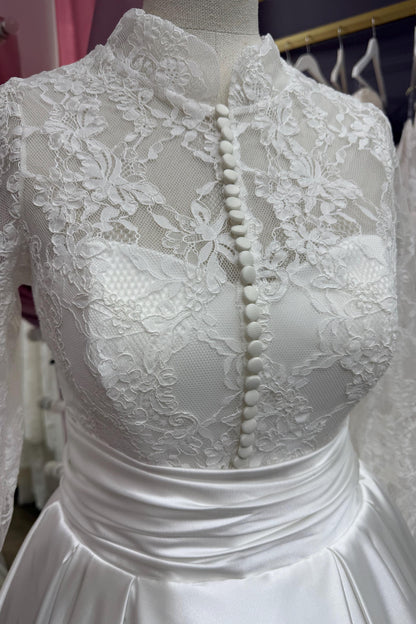 High-Neck Long-Sleeves Beaded Lace Applique Tulle&Satin Pleated A-Line Wedding Dress