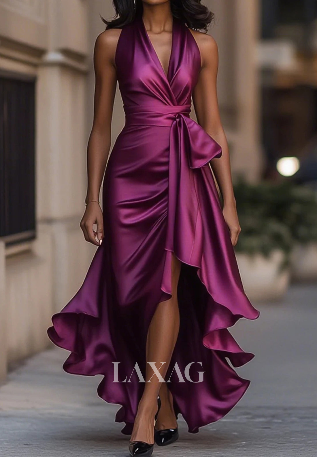 Halter V-Neck Sleeveless Mermaid Mother of Bride Dress Sleeveless High-Low Pleated Satin Formal Gowns