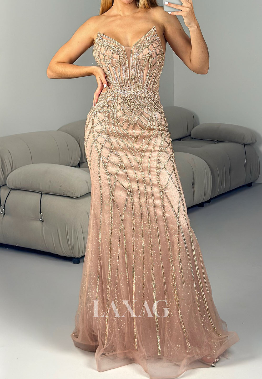 Deep V-Neck Off-Shoulder Floor-Length Mermaid Prom Dress Fully Sequined Beaded Party Gowns