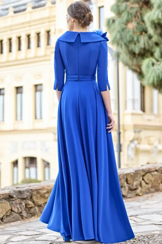 V-Neck Half-Sleeves 3D-Floral Satin Pleated A-Line Mother of the Bride Dress