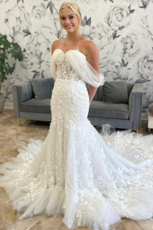 Sweetheart Sleeveless Allover Lace Applique Tulle Mermaid Wedding Dress with Train