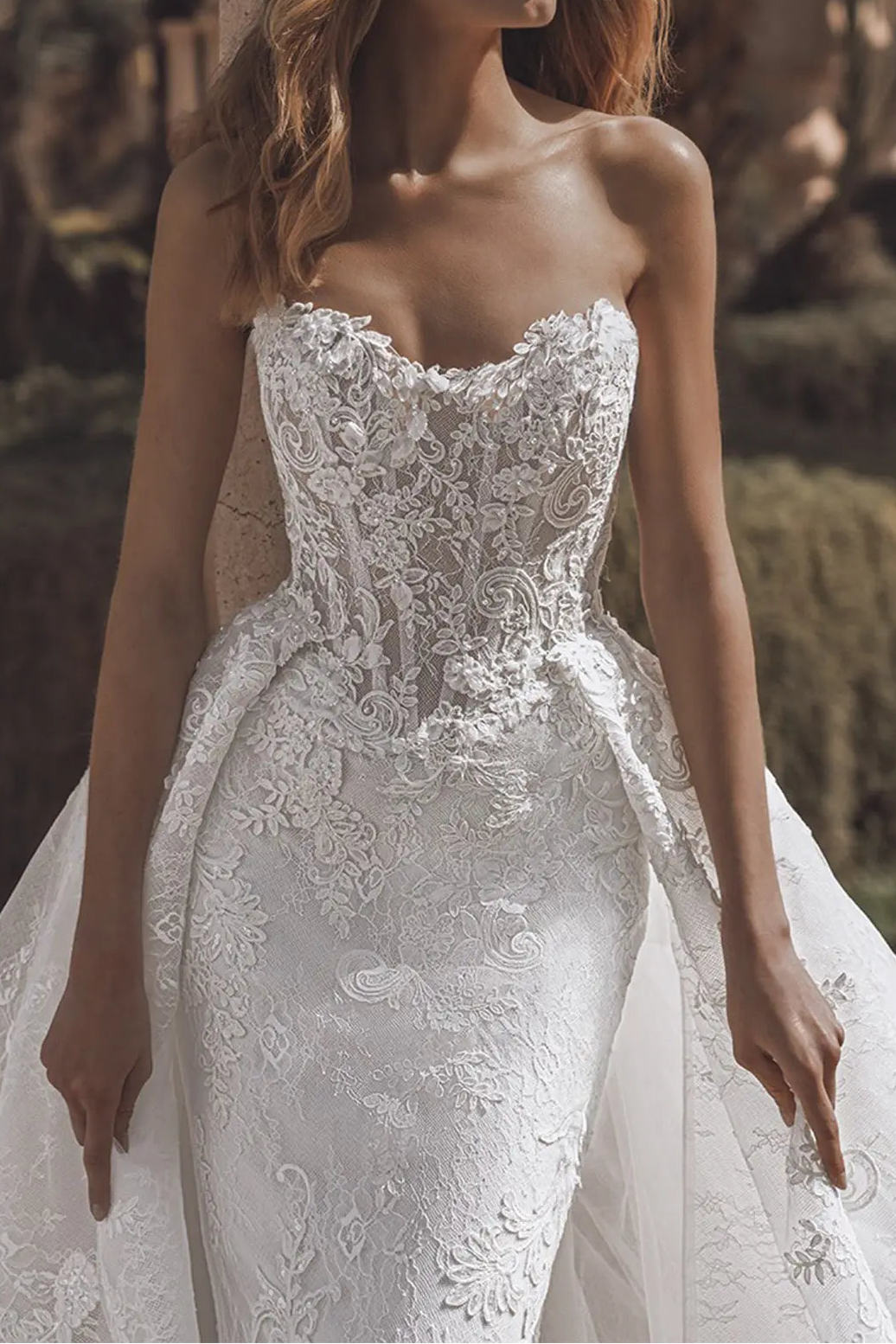 Sweetheart Off-Shoulder Sleeveless Applique Lace Pleated Mermaid Wedding Dress with Train