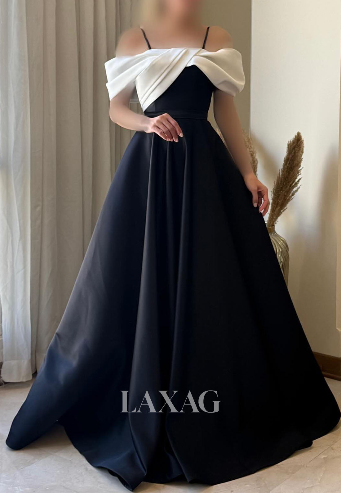 Bateau-Neck Spaghetti Straps Sleeveless Pleated Satin Floor-Length A-Line Party Prom Dress