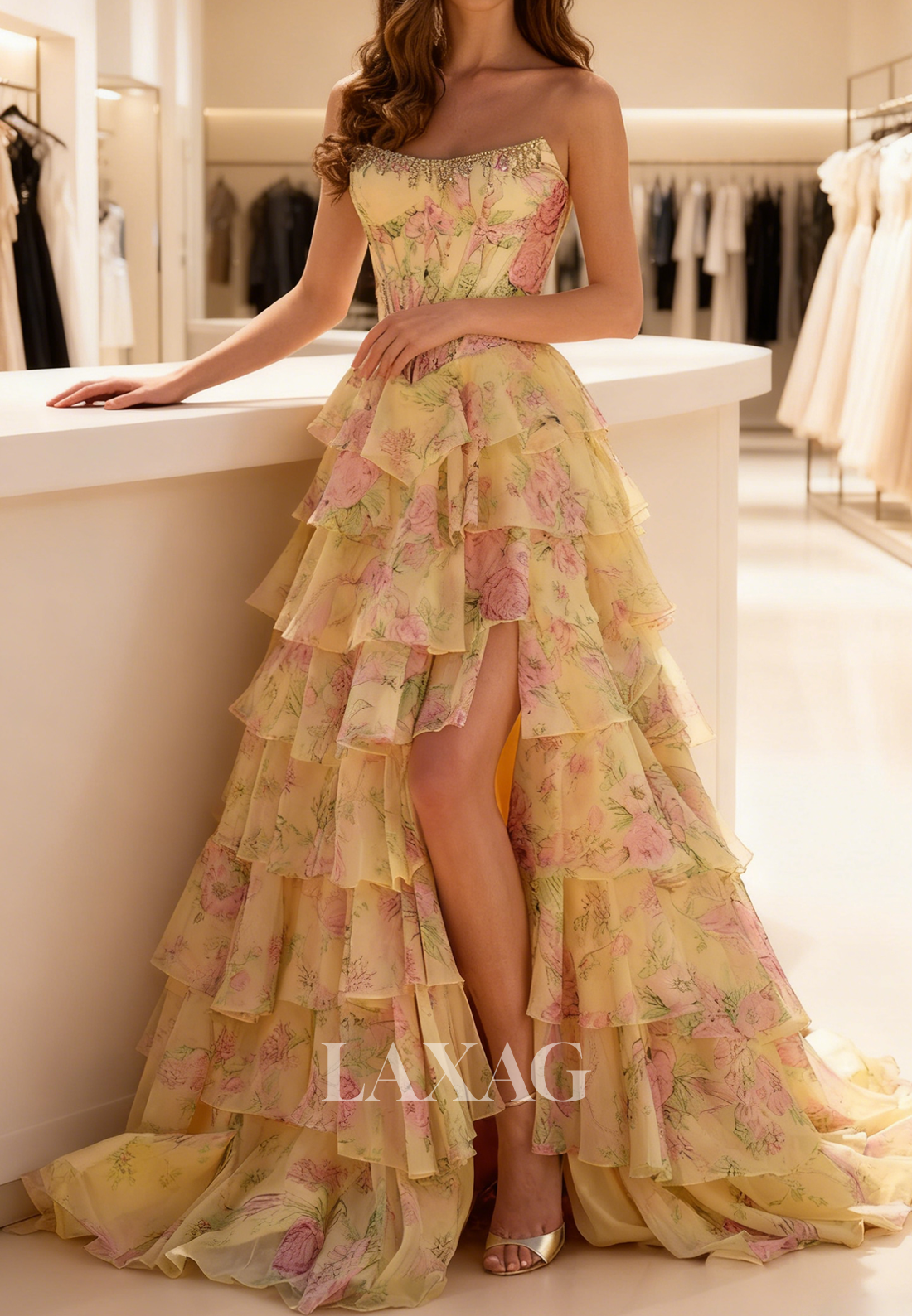 Scoop-Neck Print-Chiffon Pleated Tiered A-Line Prom Dress Off-Shoulder Sleeveless Beaded Party Gowns