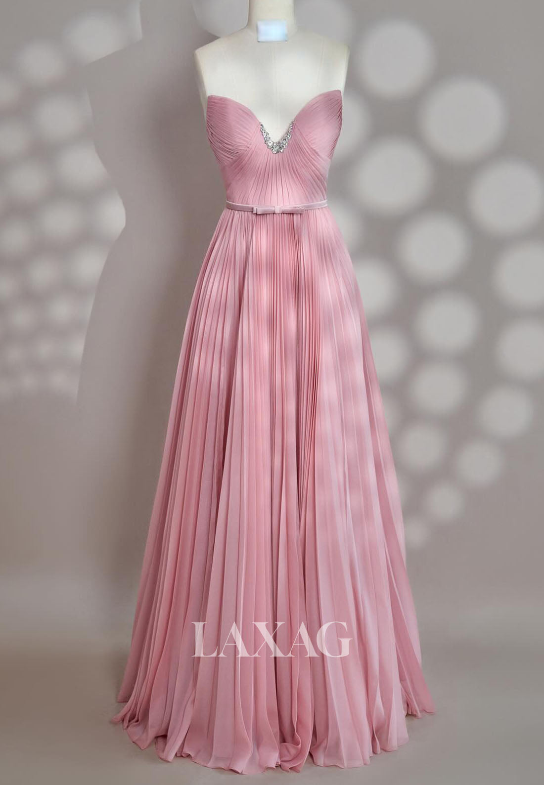 Off-Shoulder Sleeveless A-Line Evening Dress Sweetheart Beaded Pleated Chiffon Formal Gowns