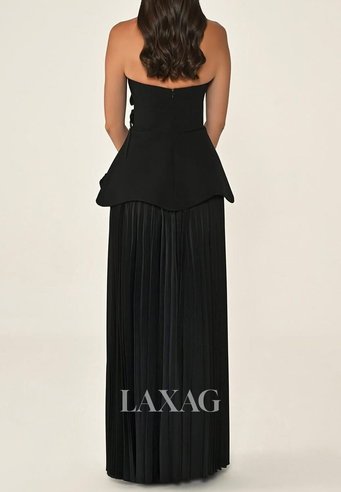 Asymmetrical-Neck Sleeveless Fitted Evening Dress Floral Embellished Two Tone Formal Gowns