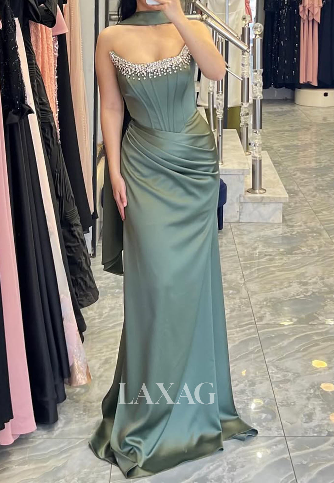 Scoop-Neck Off-Shoulder Sleeveless Formal Gowns  Floor-Length Beaded Satin Mermaid Evening Dress